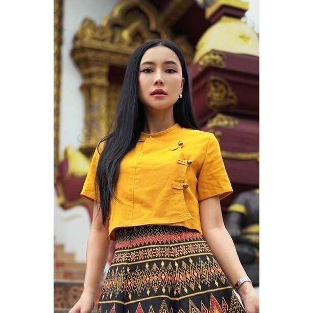 New Tai Yai Cotton Blouse | Traditional Thai Top for Women in 5 Colors, Sizes S–XL เหลือง