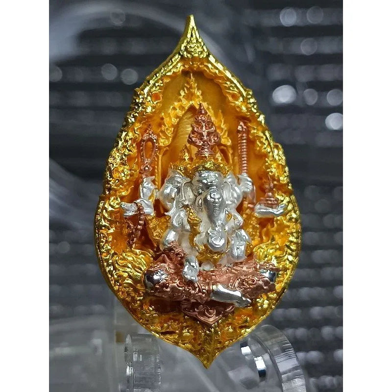 Trimukha Ganapati Three-Headed Ganesha – Rare Divine Blessings for World-Opening Prosperity