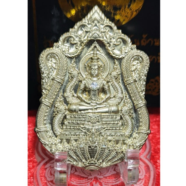 Harness Limitless Wealth & Spiritual Power – Majestic Millionaire Emperor Medal