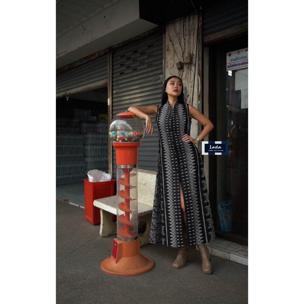 New Long Fishbone Print Cotton Wrap Coat – Two Sizes Available | 50 Inch Length with Front Buttons for Women One-Sake.com กรม / อก32-36 แดง / อก32-36 แดง / อก38-40 แดง / อก32-36-แดง / อก38-40-กรม / อก32-36-กรม / อก38-40-ดำ / อก32-36-ดำ / อก38-40-