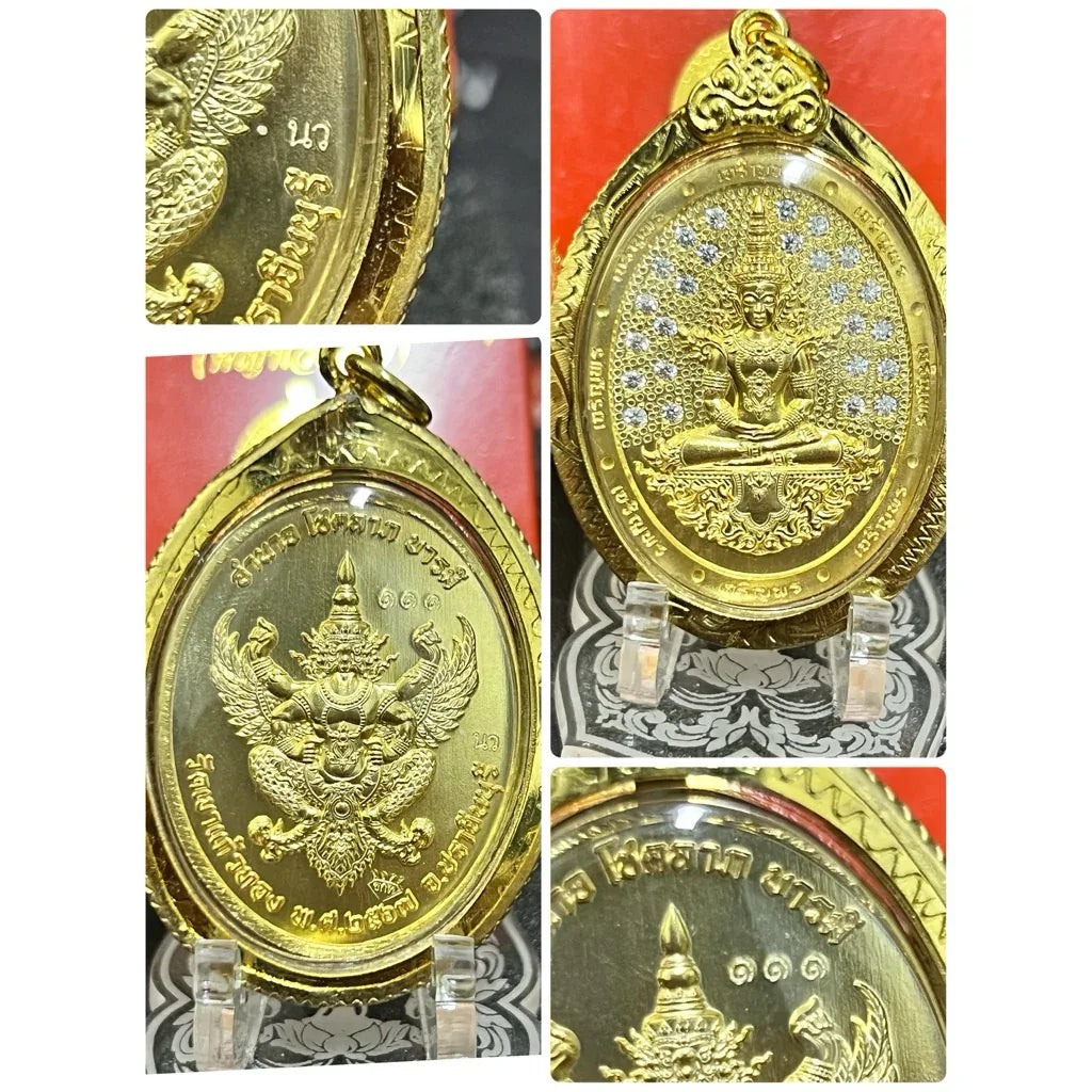 Phra Kaew Morakot Coin by Luang Pu Boonma Chotithammo, Khao Kaew Thong Hermitage, 2024 Edition 111 Nawachat 24k diamond set
