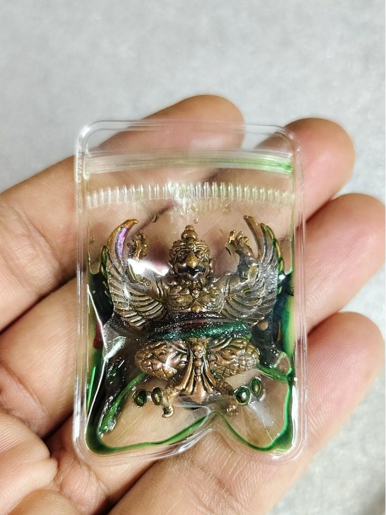 ✨ Sacred Phya Krut "The Immortal Sovereign": The Great Garuda of Supreme Power by Luang Phor Ruay (Wat Thung Santi Tham, Krabi) – Soaked in Invincibility Herb Oils (Waan Maha-Ud) with Authentic Laser-Coded Serial Numbers