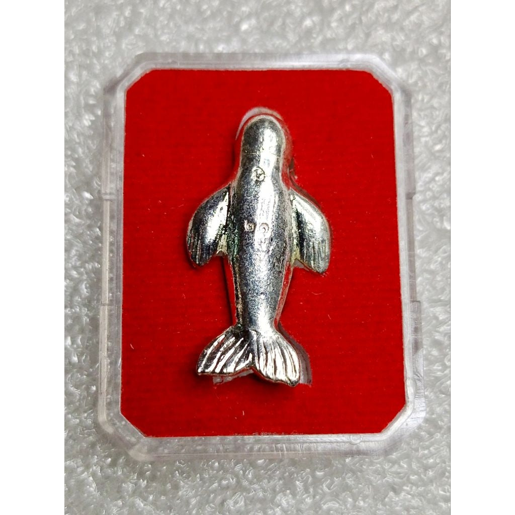 ✨ Sacred Duyong "The Sea Queen's Heart": 2019/2562 Rare Silver-Plated Copper Sea-Cow Amulet – Consecrated by Grandmaster Plian (Khao Or) & Nane Doi for Supreme Charisma, Wealth Attraction, and Divine Protection