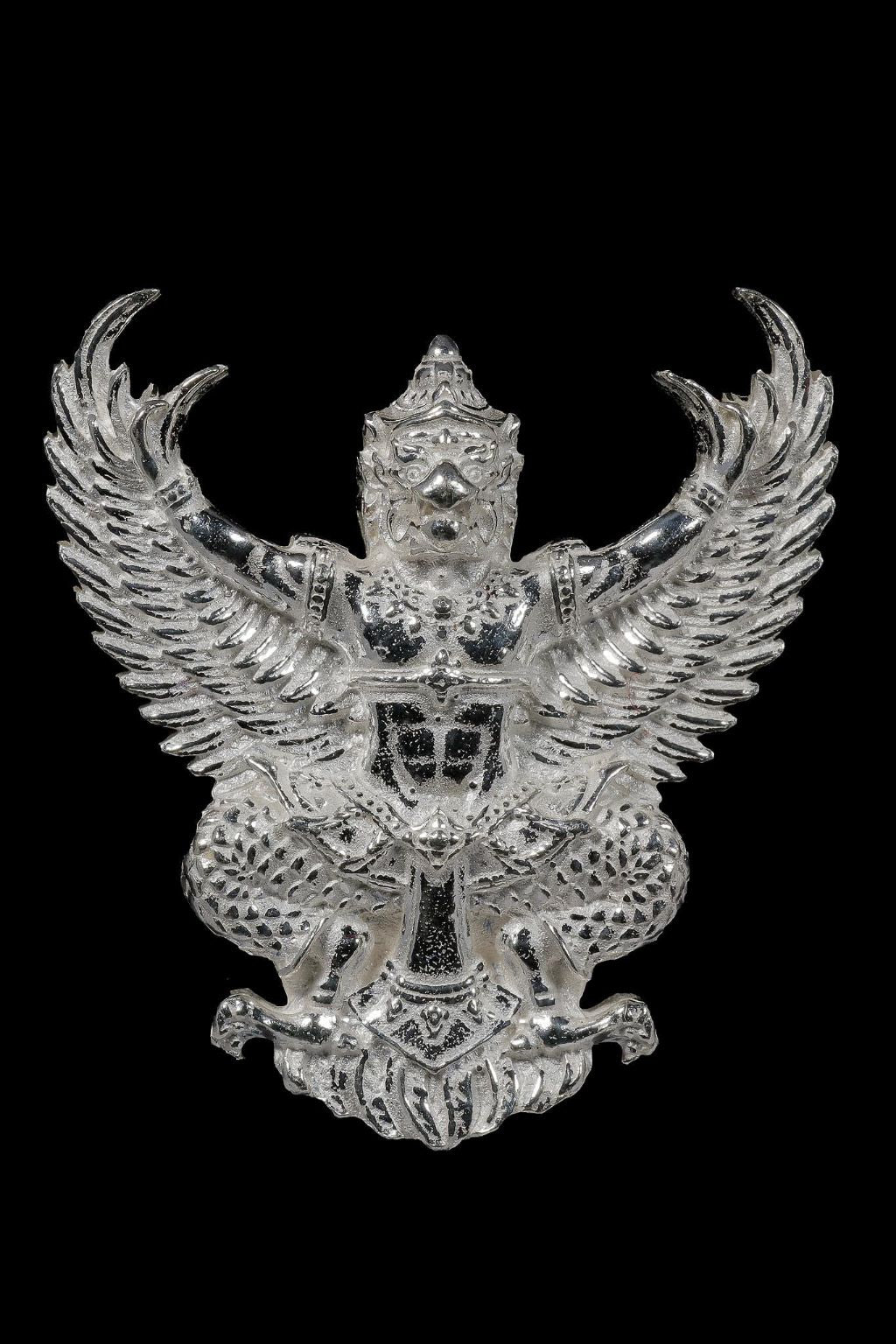 🦅 Phaya Krut Royal Kathina 2021 Amulet – Golden Garuda of Power, Authority & Prosperity by Luang Phor Warah, Wat Pho Thong, Bangkok