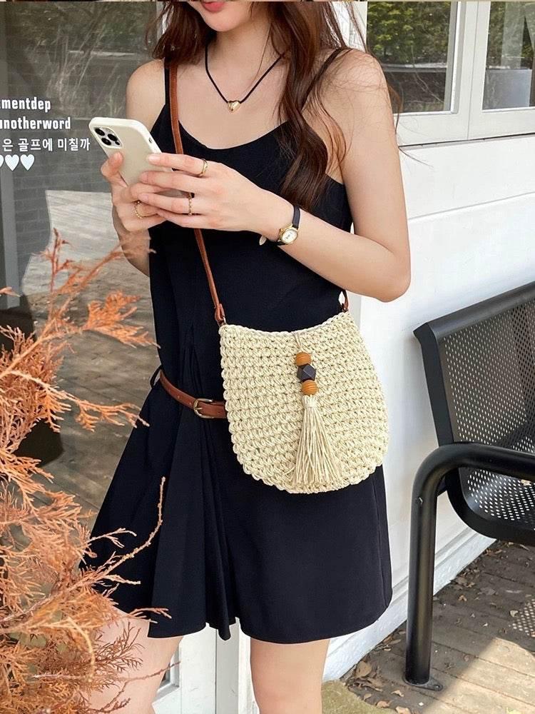 New Retro Tassel Woven Crossbody Bag for Women - Vintage Cotton Rope Shoulder Bag with Leather Strap & Zip Closure, 25cm Width