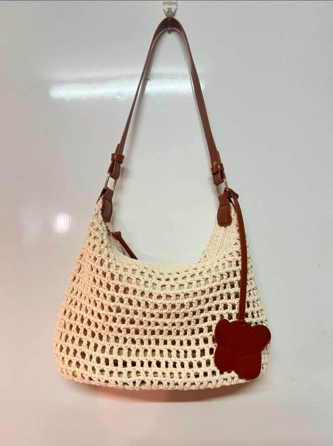 New Korean Crochet Cotton Rope Bag for Women – Handmade with Tassel Charm | Compact Crossbody Bag in 18x26cm Size One-Sake.com white off khaki white off-khaki-