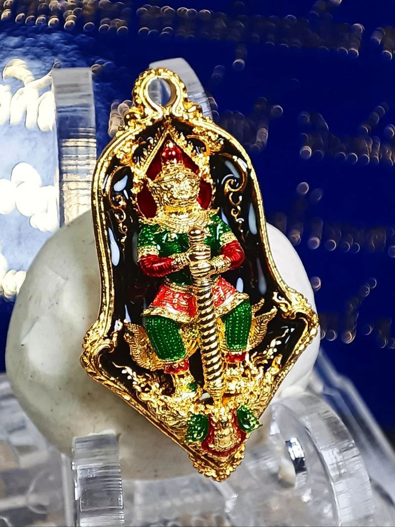 Divine Lord Vishnu Amulet - Taowessuwan's Guardian for Wealth and Protection