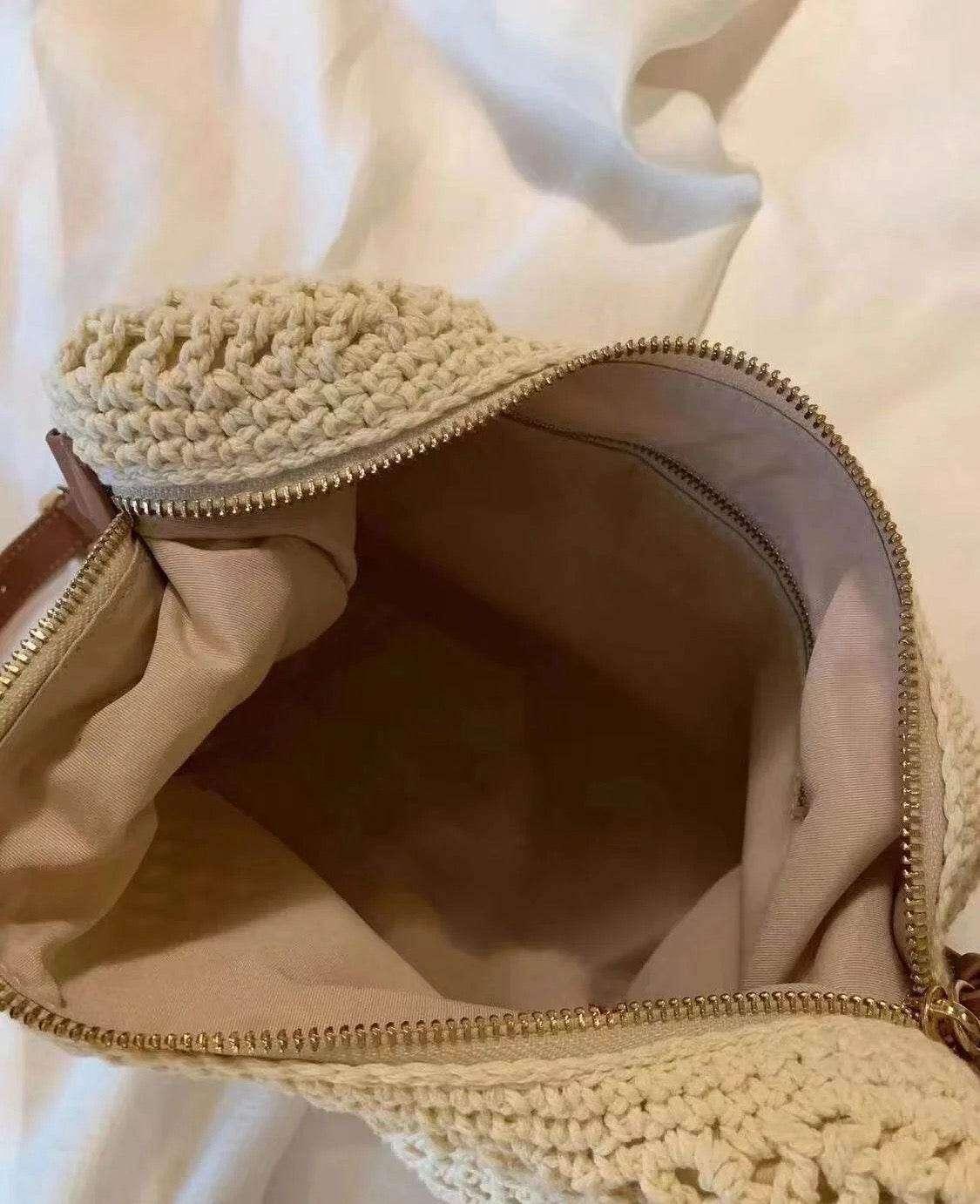 New Korean Crochet Cotton Rope Bag for Women – Compact 18x26cm Crossbody with Tassel Charm