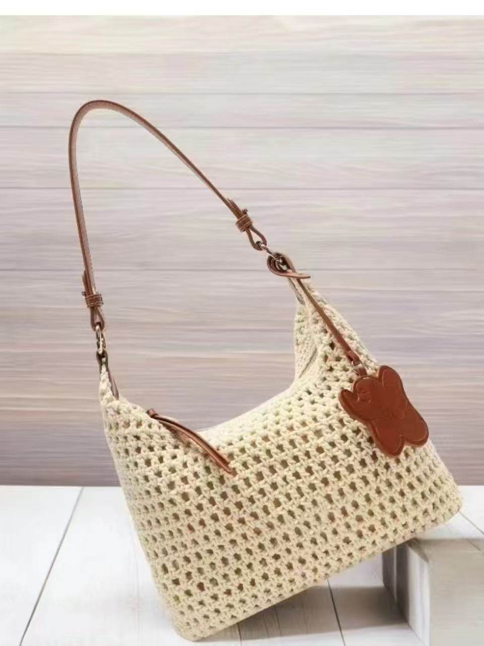 New Korean Crochet Cotton Rope Bag for Women – Handmade with Tassel Charm | Compact Crossbody Bag in 18x26cm Size One-Sake.com white off khaki white off-khaki-