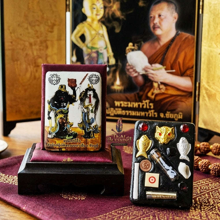 Thai Amulet Anti-Ghost & Occult Protection Chom Phut Black & White Master Locket Edition Phra Ajarn Amnat Maha Viro Thai Blessing Co By RURUECHA