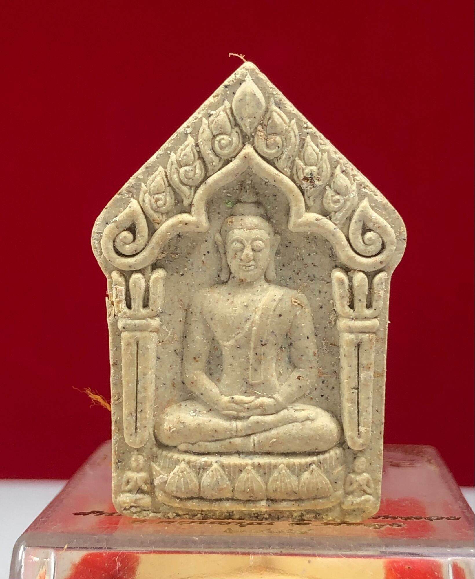 Phra Khun Paen Phlai Kumarn Amulet Thai carved Buddha temple pendant for necklace beige stone look