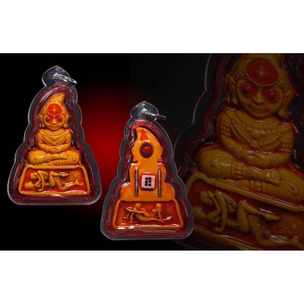 Phra Ngang love charm Thai amulet in orange resin encased in clear plastic with metal ring front and back view