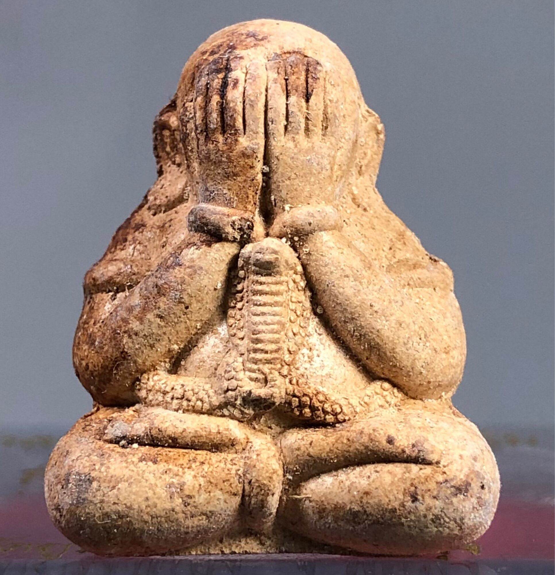 Phra Phidta Maha Mongkol Amulet for Wealth by Luang Phor Kloi Anomo - Blessings and Prosperity Default Title