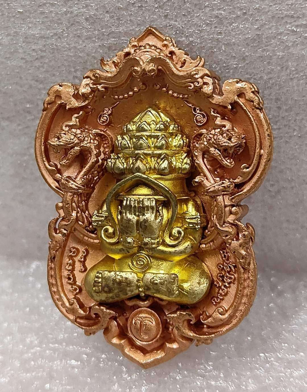Phra Pidta Amulet for Wealth – Sri Maharaj Pangpakarn “Wealth Ascension & Prosperity Flow” Satin Bronze Edition