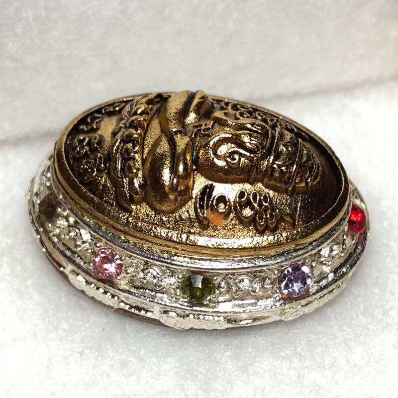Phra Pidta Nine-Gem Amulet Billionaire Edition - Elevate Your Prosperity and Protection