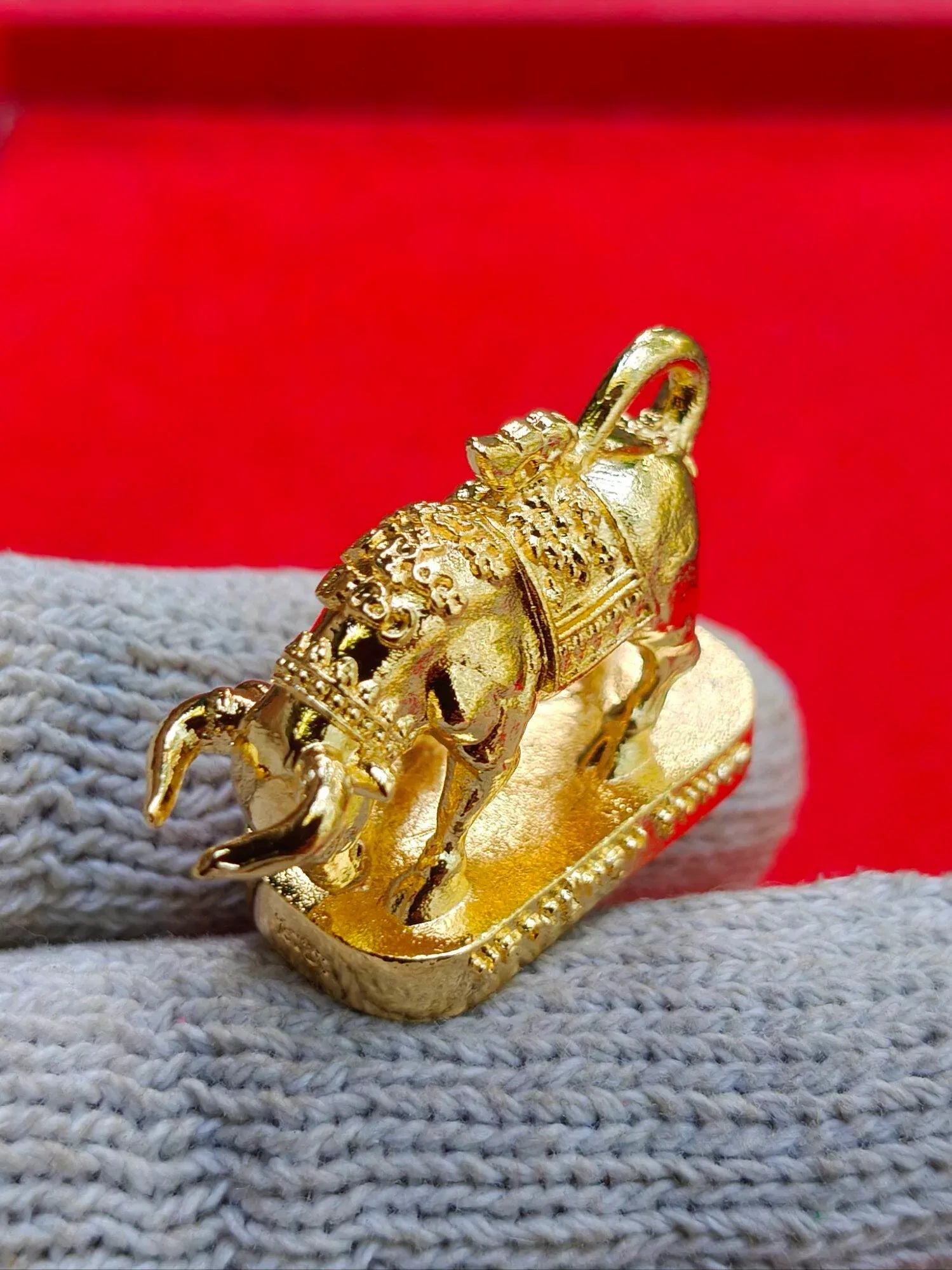 Wua Ta Nhoo Gold Charm for Prosperity and Protection - Sacred Bull Talisman