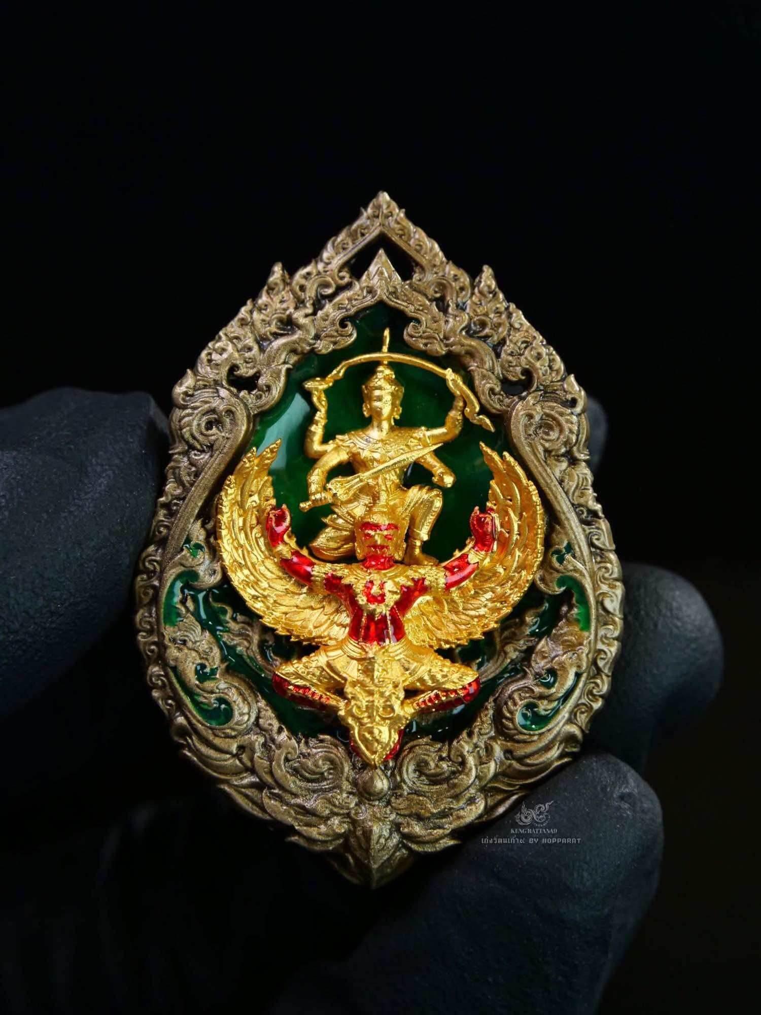 Narayana Garuda Gold Amulet - Premium Gold-Plated Jewelry for Prosperity
