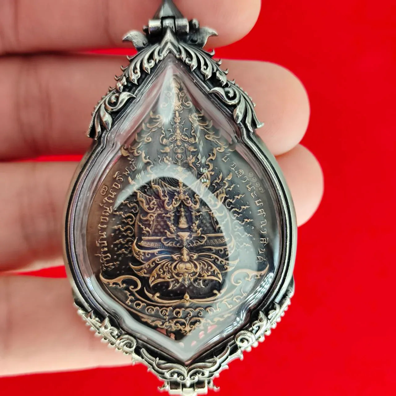 Lord Vesuvananno Amulet for Wealth Protection - Attract Prosperity and Secure Your Future with Powerful Energy