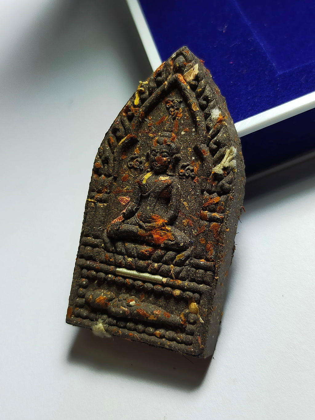 Thai Blessing Amulet Khun Paen Sayob Marn for Charm and Power
