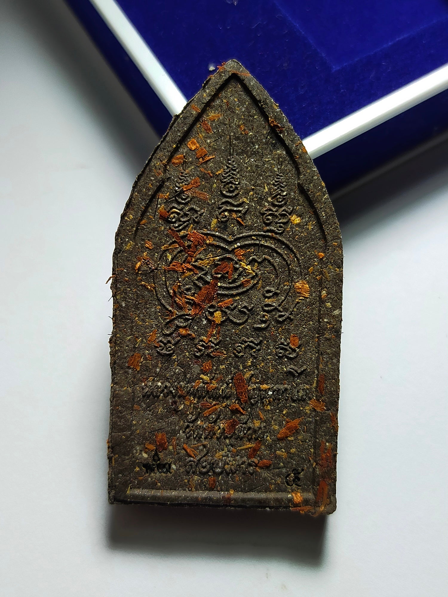 Thai Blessing Amulet Khun Paen Sayob Marn for Charm and Power
