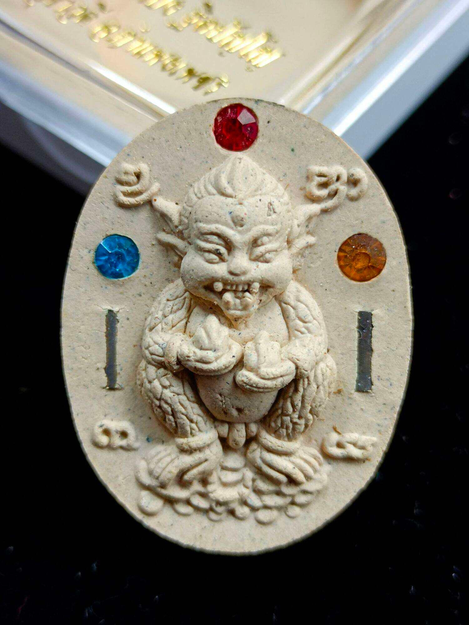 ✨ Phaya Si Hu Ha Ta “Instant Millionaire” Edition – Sacred Buddha Powder Amulet by Luang Pu Kruba Kampheng, Asaam Sukhawadee, Kamphaeng Phet