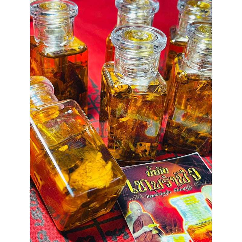 Thai Charm Oil for Love, Charisma, and Prosperity Unleashed Default Title