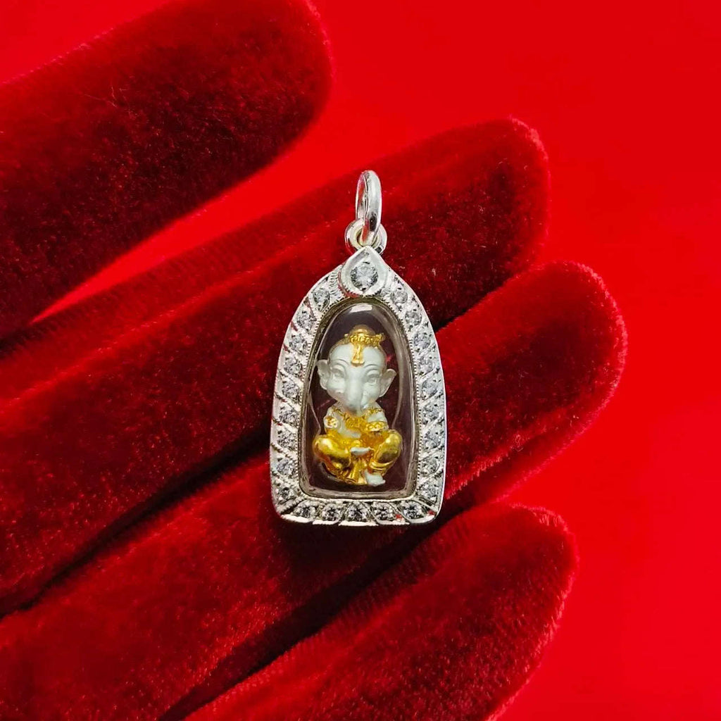 Thai Ganesha Prosperity Pendant - Phra Phikanet Kanesach for Ultimate Success and Abundance