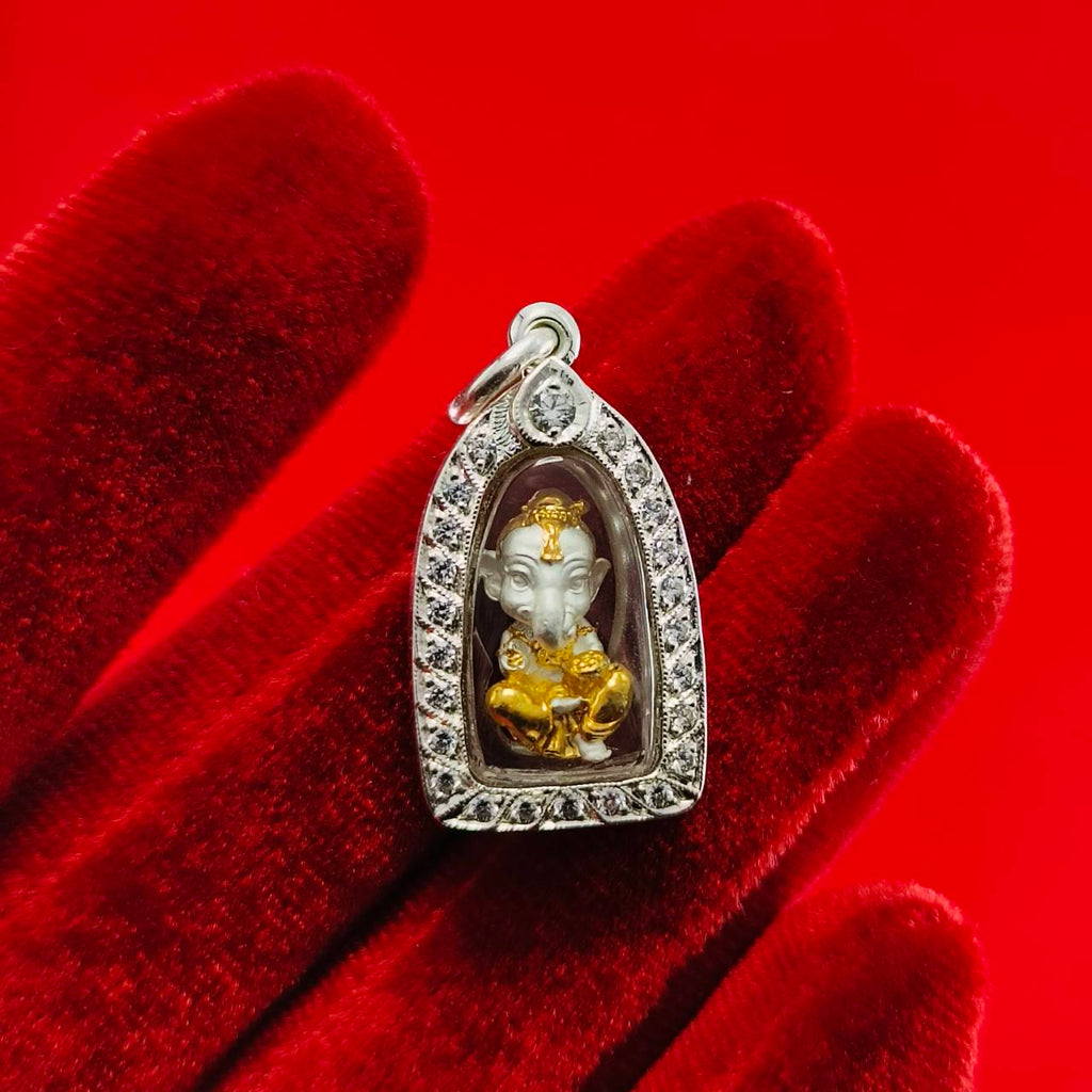 Thai Ganesha Prosperity Pendant - Phra Phikanet Kanesach for Ultimate Success and Abundance