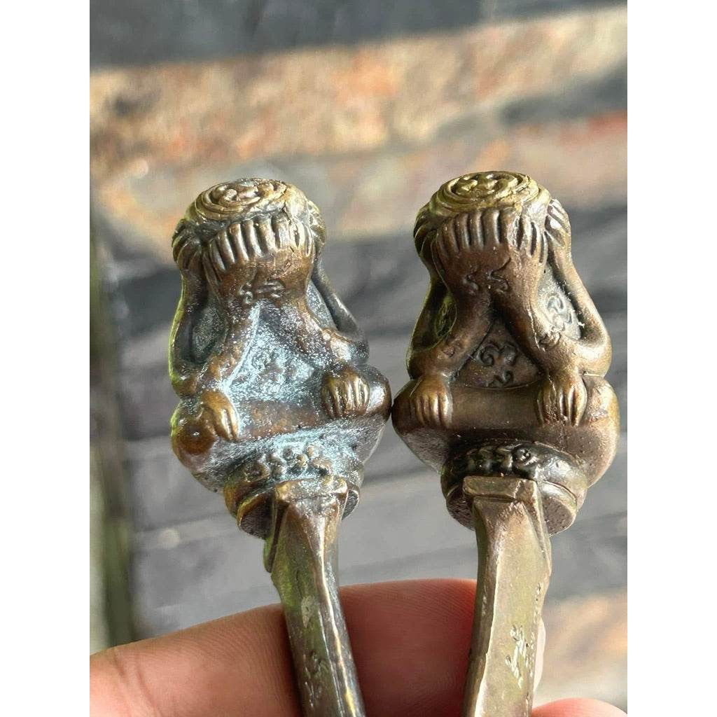 Thai Blessing Knife Amulet for Enhanced Spiritual Protection and Wellness