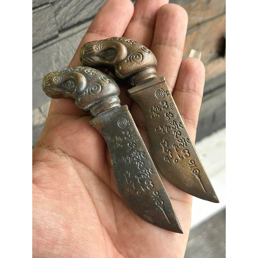 Thai Blessing Knife Amulet for Enhanced Spiritual Protection and Wellness Default Title