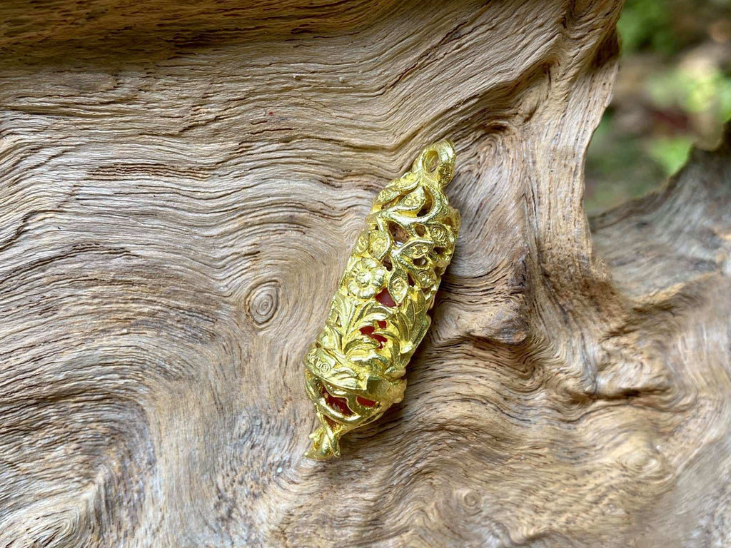 Love Charm Tube Balm - 10,000 Million Wealth Protection Romance with Ultimate Lanna Sacred Balm