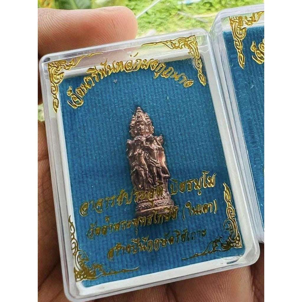 7Nari Phan Lak amulet for love - Authentic Supreme Love & Fortune Magnet copper
