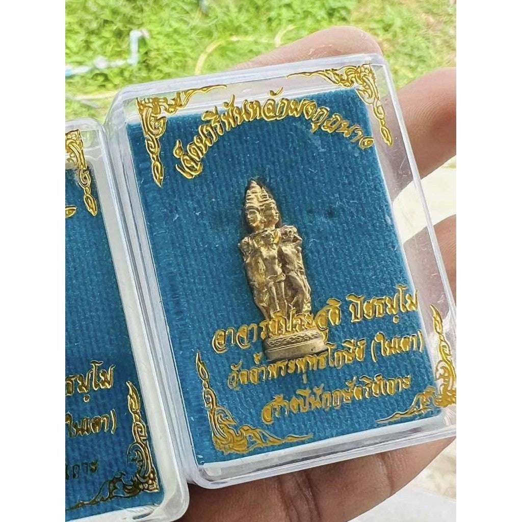 7Nari Phan Lak amulet for love - Authentic Supreme Love & Fortune Magnet Thong Lam U