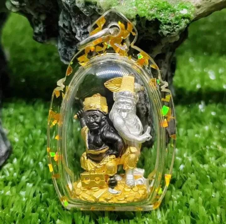 Tua Pae-Yee Pae Amulet - Dual Deities of Wealth for Prosperity and Success