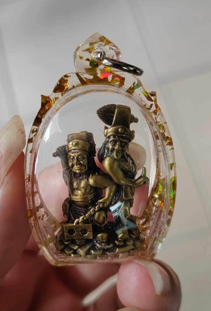 Tua Pae-Yee Pae Amulet - 2 Deities of Wealth gold figurines in clear glitter resin protective case