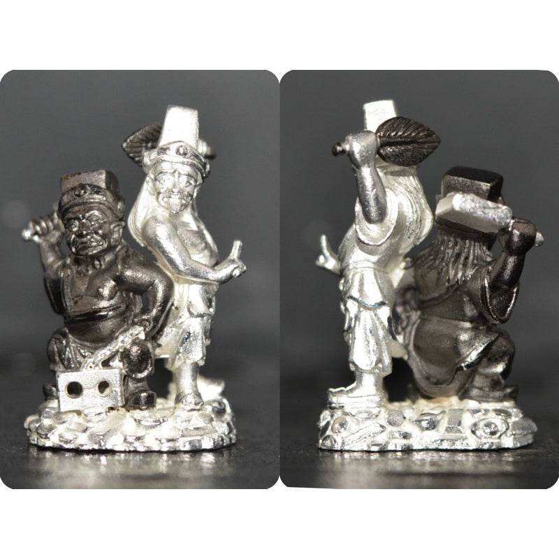 Tua Pae-Yee Pae Amulet - 2 Deities of Wealth. Small silver metal two-figure Thai amulet on decorative base for home altar