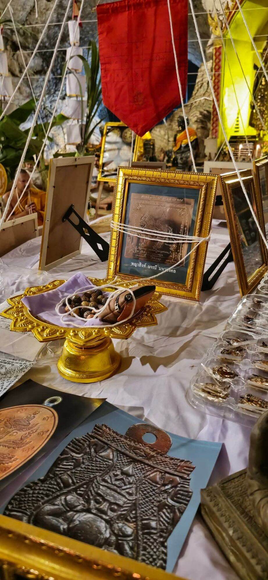 Phaya Sing Amulet - Maha Mongkol Kao O, Blessed by 9 Esteemed Monks in Sacred Ceremony