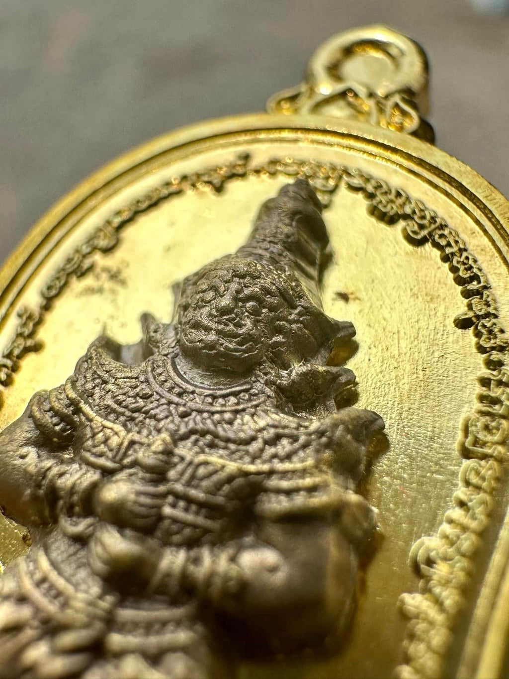 Thao Wes Suwan Amulet for Wealth - Authentic Thai Religious Decor for Prosperity
