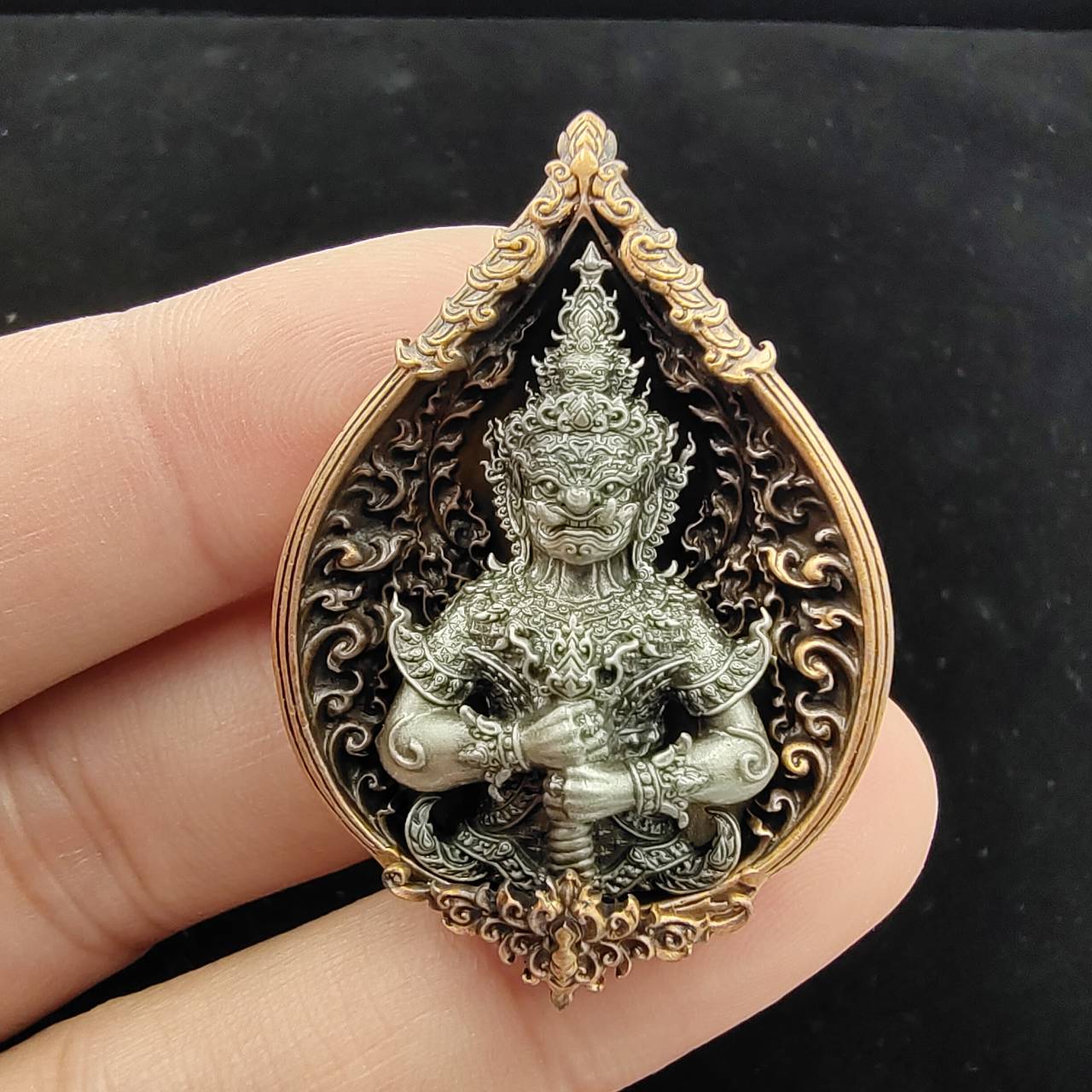 Thao Wessuwan amulet for wealth featuring intricate design and craftsmanship by Thai Blessing Co