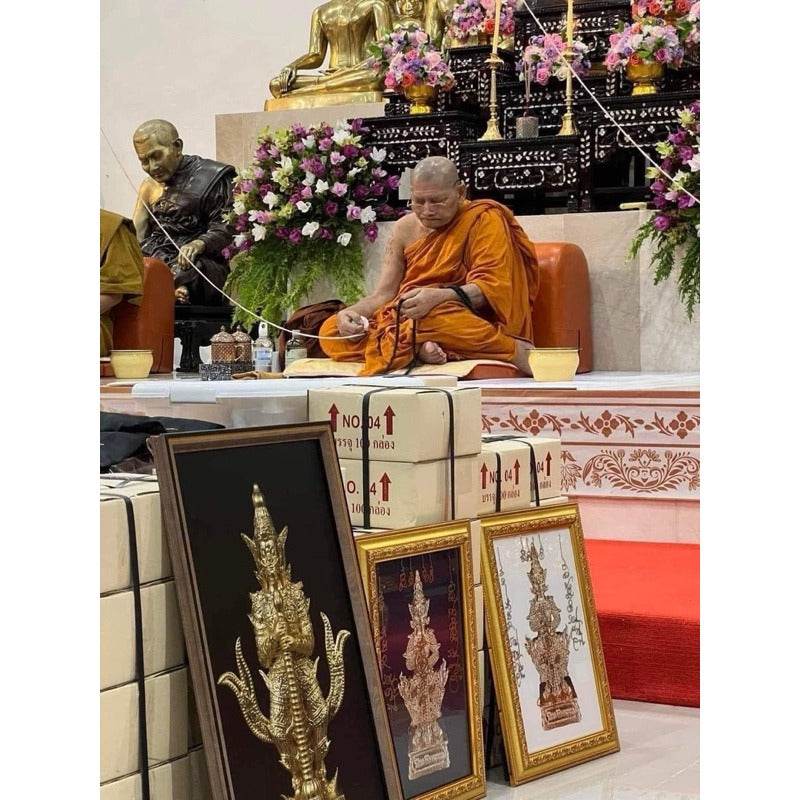 Thao Wetsuwan Amulet Figurine - First Edition Unique Spiritual Decor