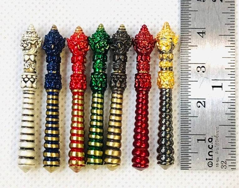 Thao Wetsuwan Amulet for Protection and Prosperity Blessings