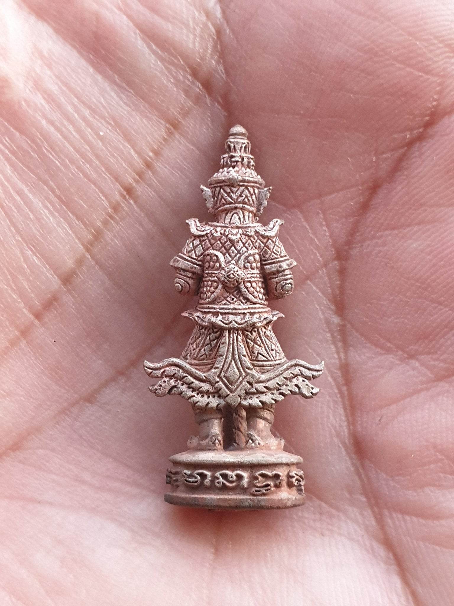 Thao Wetsuwan Amulet for Wealth - Nawa Metal Blessing by Luang Phu Rod of Wat Kokkrom