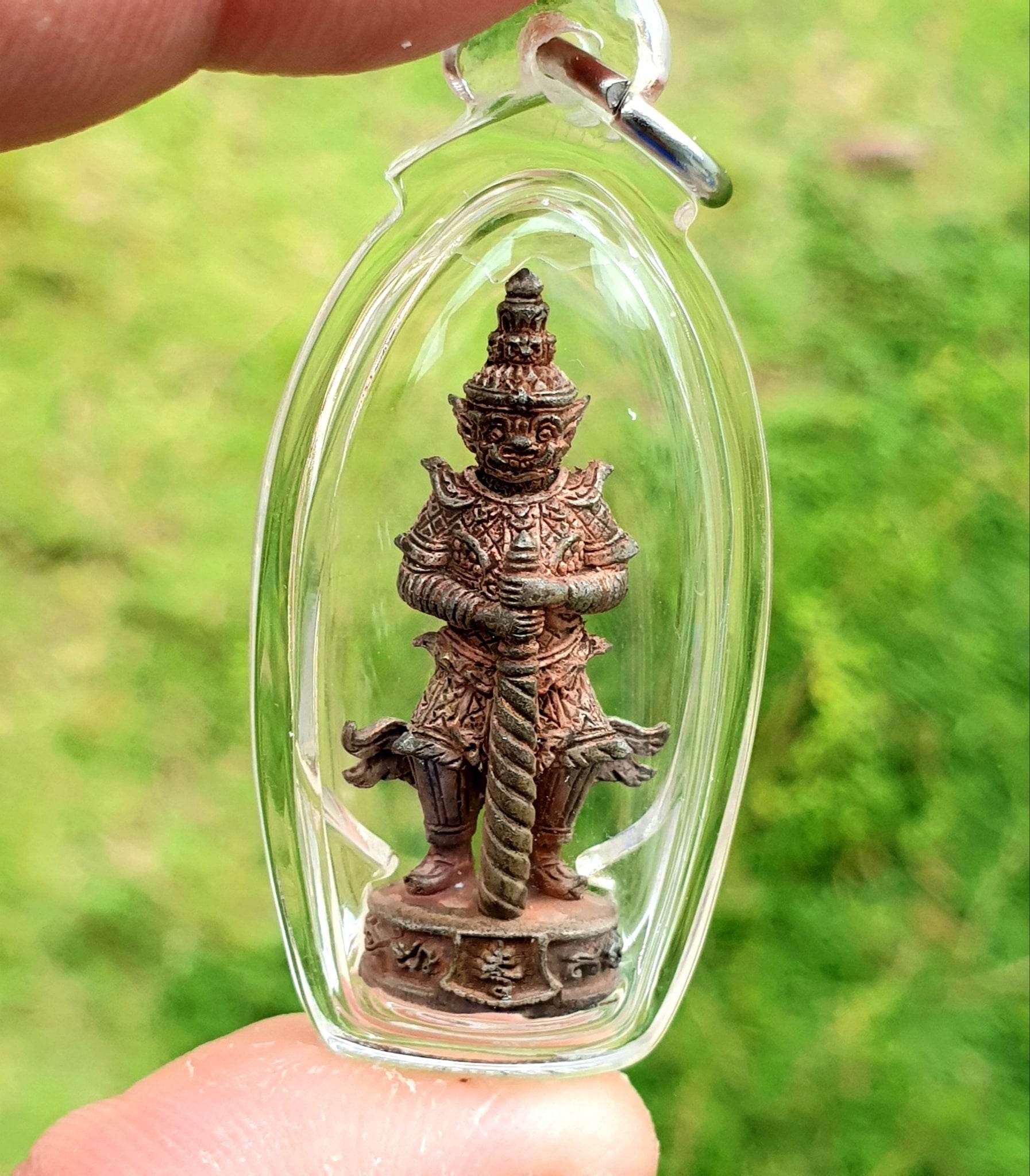 Thao Wetsuwan Amulet for Wealth - Nawa Metal Blessing by Luang Phu Rod of Wat Kokkrom