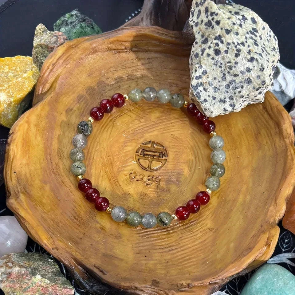🧠 The "Deep Thinker" Bracelet: Natural Moonstone & Garnet for Focus & Clarity