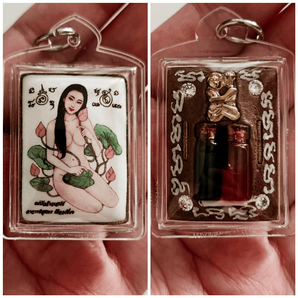 🪷 The Enchantress of the Lotus: Sacred Locket Mae Bua Bang Bai (Lotus Leaf Fairy) – Ongk Kroo White Edition by Ajarn Suntorn Phueak Tiang