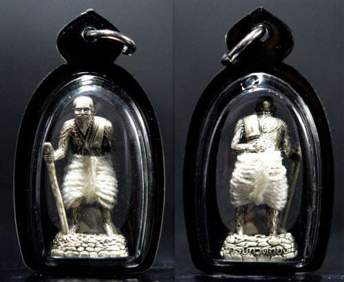 ✨ The Immortal Guardian Luang Pu Thuat Thong: Sacred Silver-Satin Ngern Yuang Edition B.E. 2567 by Phra Ajarn Rarasiri, Wat Phu Khao Thong (Miracle Size 1.5 x 3.0 cm)