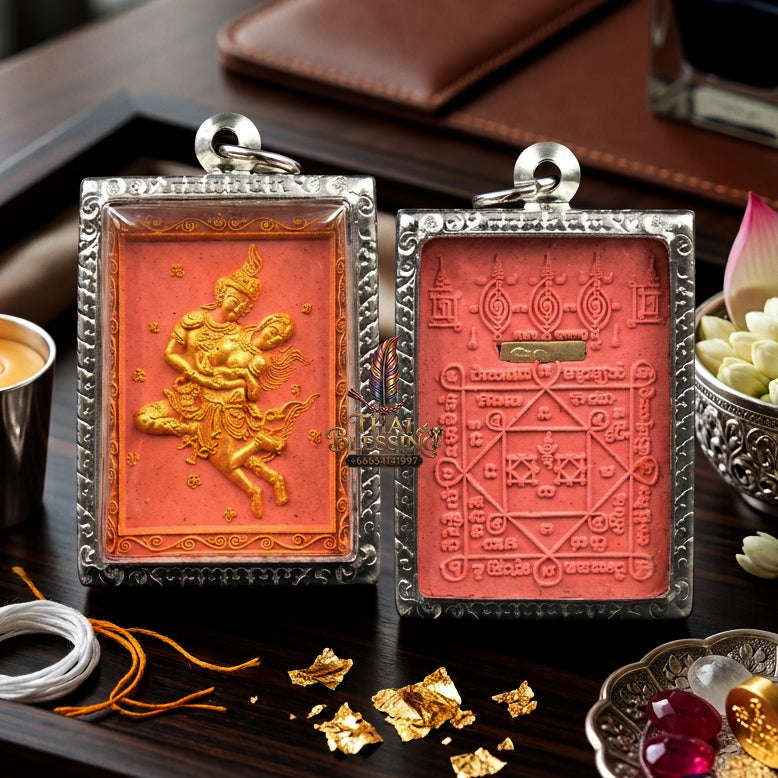 ✨ [The Sovereign of Celestial Allure: The 2026 Master-Edition] Sacred "Phet Phaya Thorn Um Nang" (The Divine Seducer of the Himmapan Forest) – Special "Ancient Occult Powder" Matrix – Master-Blessed by Luang Ta Ruam, Wat Khok Samran (2025/2568)