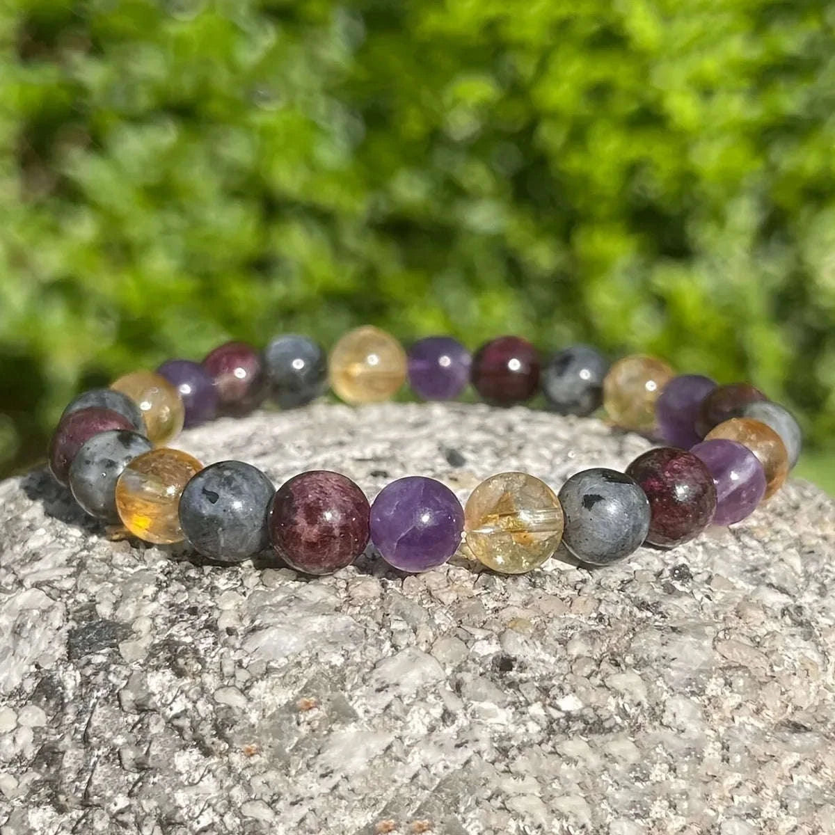 🌙🔥 The "Yin-Yang" Success Bracelet: Moonstone & Red Agate for Wealth & Intuition