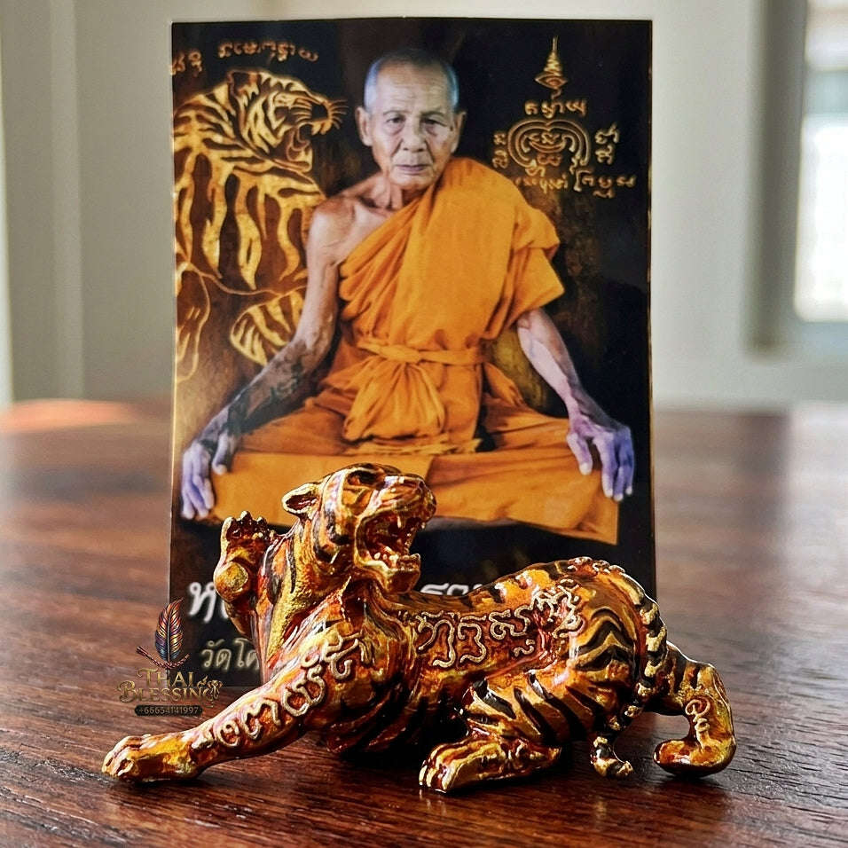 Tiger Pendant Thai Amulet Protection talisman good luck charm spiritual jewelry Sovereign Back-Glancing Tiger Magnetism & Unstoppable Protection Suea Liao Liang Thai Blessing Co By RURUECHA