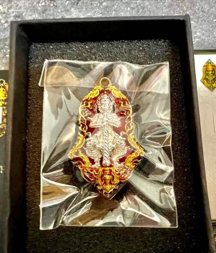 Thao Wessuwan Amulet Coin - 2-Faced Silver and Gold Protective Charm